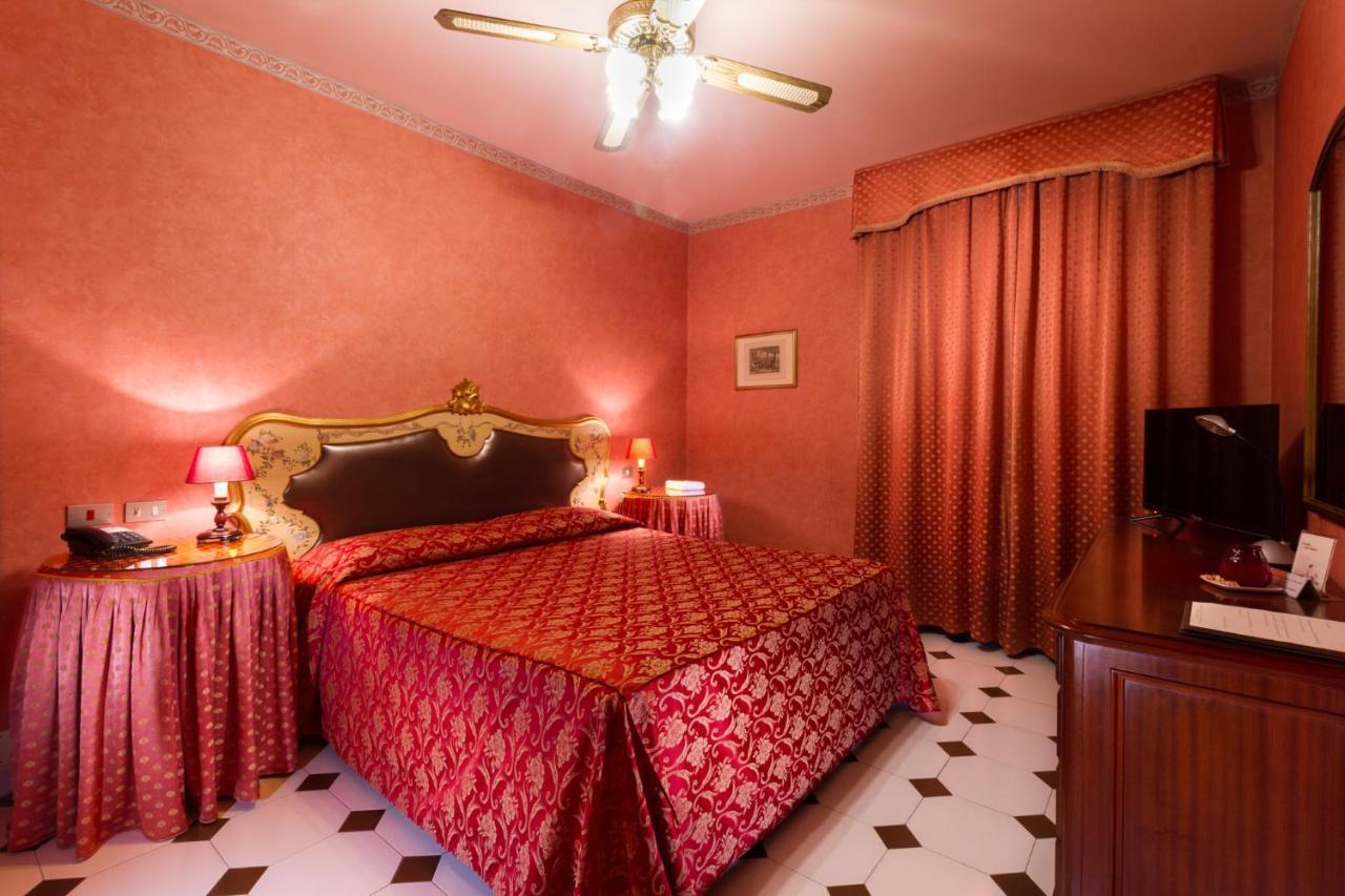 Park Hotel Villa Salzea Trofarello Luaran gambar