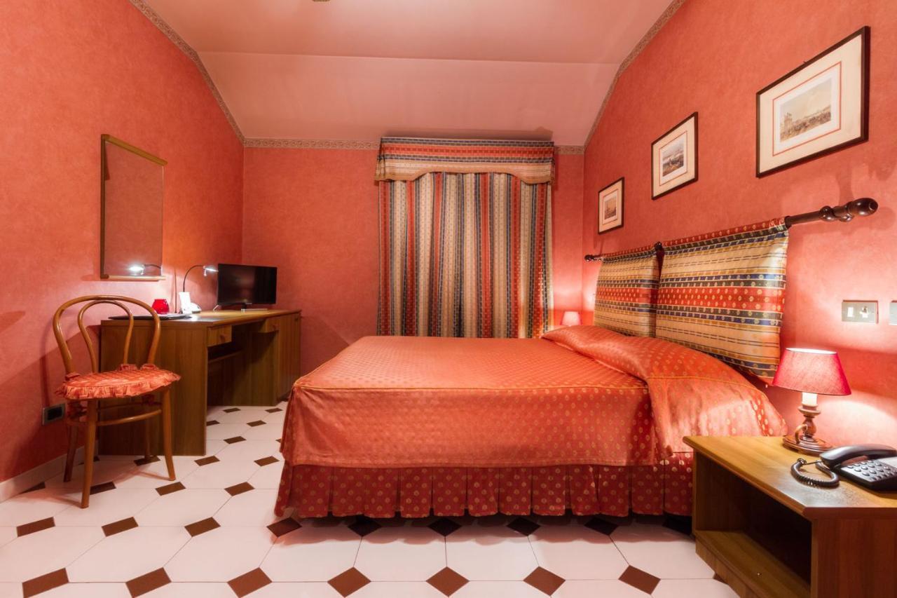 Park Hotel Villa Salzea Trofarello Luaran gambar