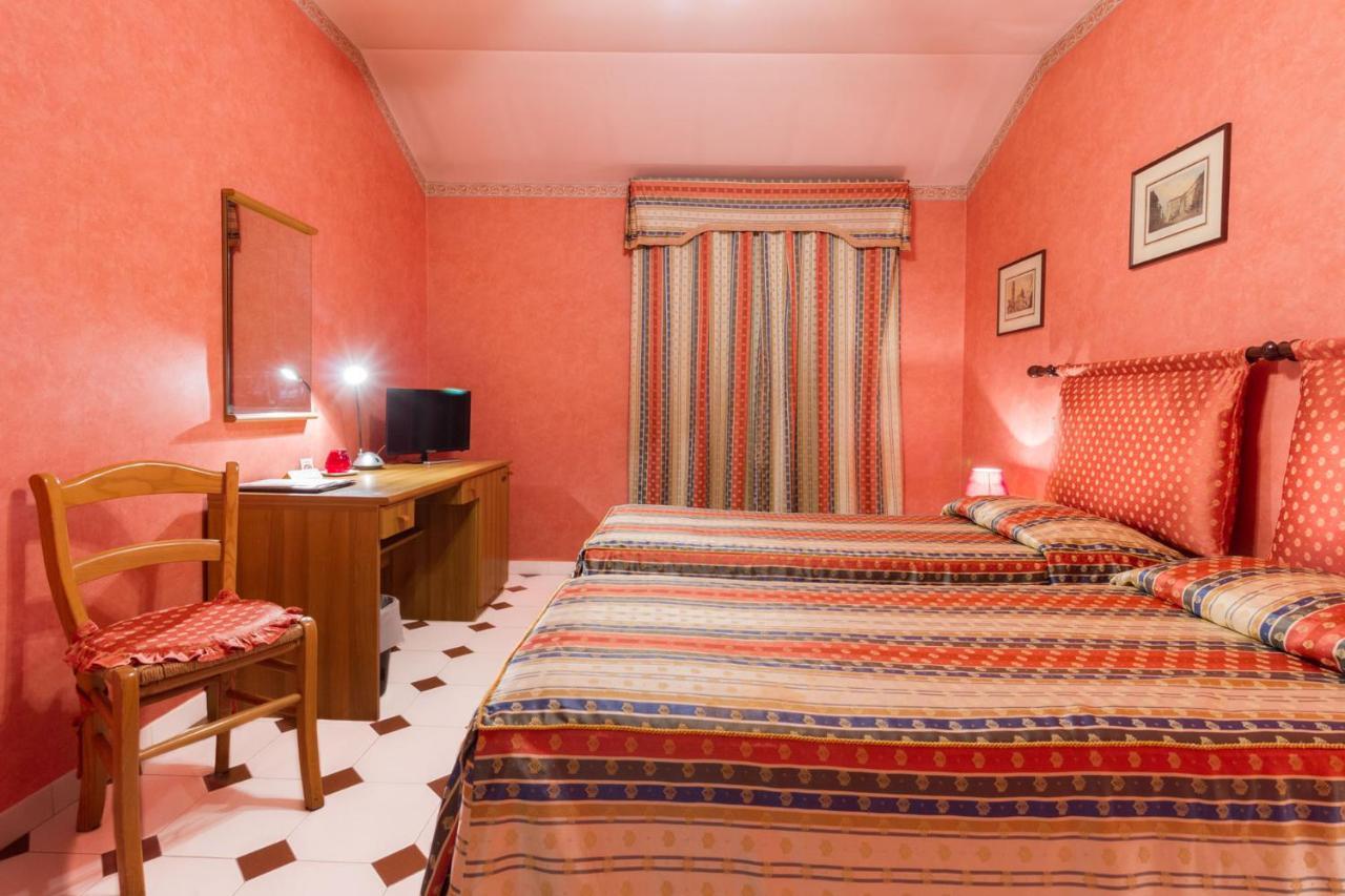 Park Hotel Villa Salzea Trofarello Luaran gambar